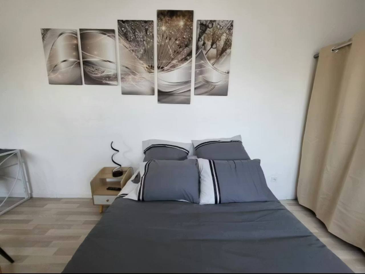 Studio meublé - Image 2